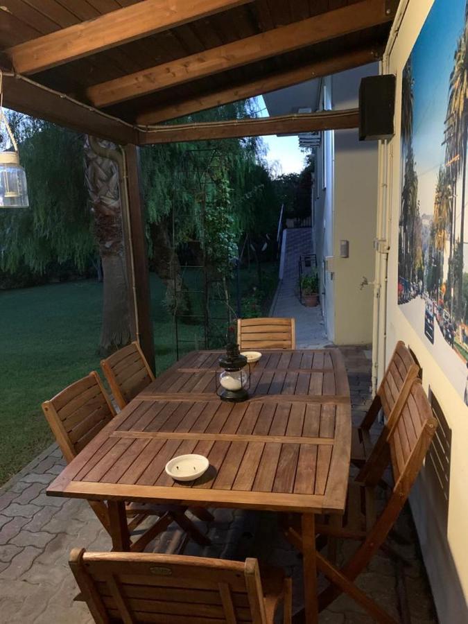 بيسكارا B&B The Garden المظهر الخارجي الصورة