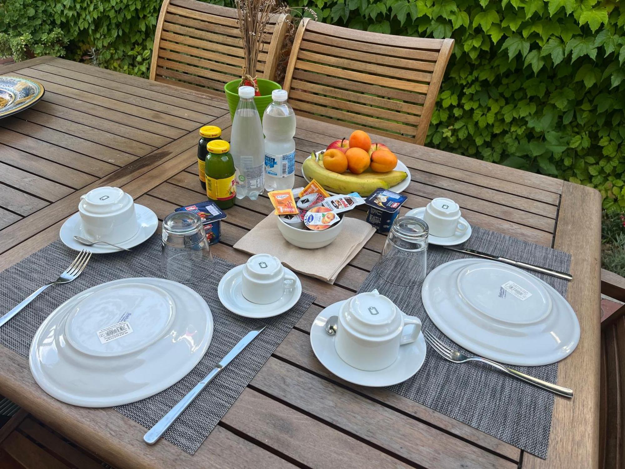 بيسكارا B&B The Garden المظهر الخارجي الصورة